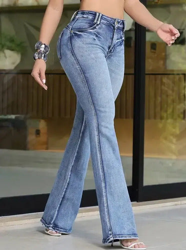 Calça Feminina Pit bull Flare Jeans Lycra Bojo Bumbum